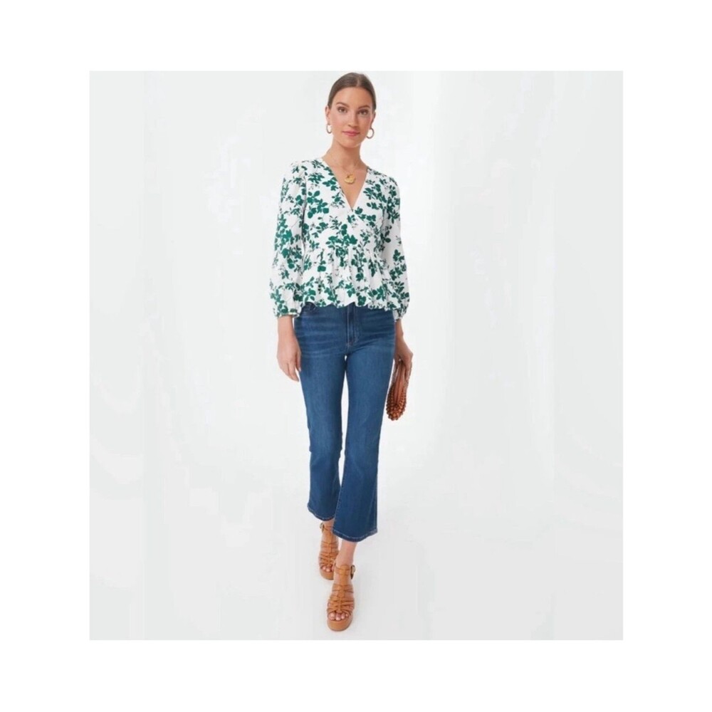 Hyacinth House Elaine Green Floral Blouse Top Tuckernuck Peplum medium Feminine